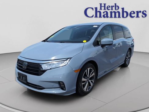 Used 2023 Honda Odyssey Touring image 10