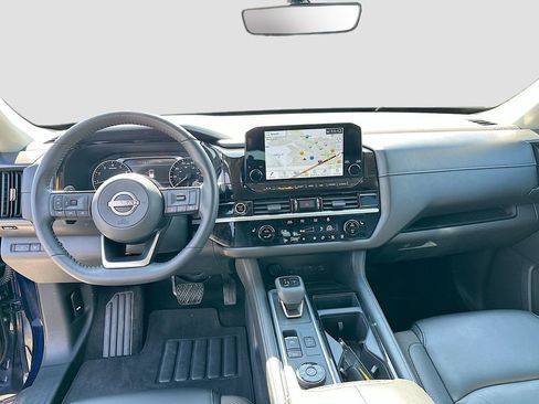 Used 2023 Nissan Pathfinder SL image 22