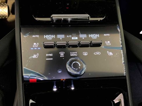 New 2026 Porsche Cayenne AWD/4WD image 25