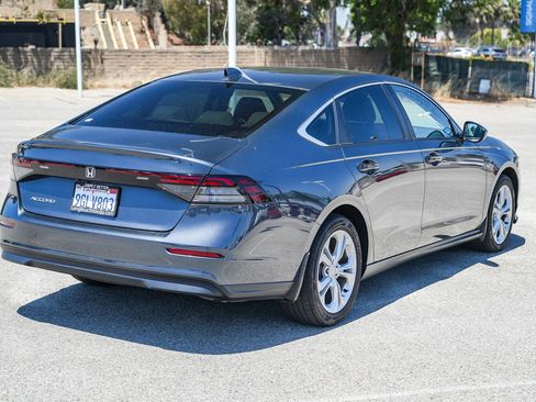 Used 2023 Honda Accord LX image 9