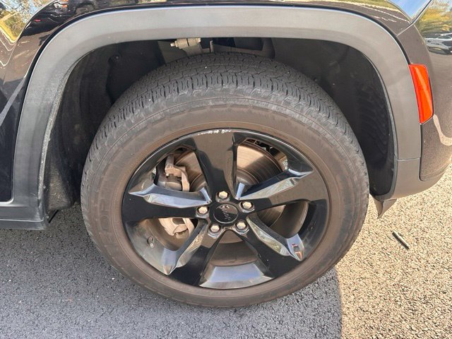 Used 2021 Jeep Grand Cherokee L Laredo AWD/4WD image 15