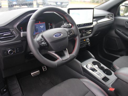 Certified 2024 Ford Escape ST-Line w/ Tech Pack #1 image 29