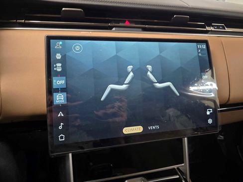 New 2026 Land Rover Range Rover SE image 26