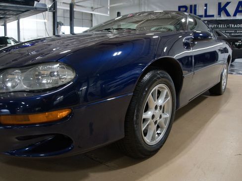 Used 2001 Chevrolet Camaro LT w/ Preferred Equipment Group 1 image 12