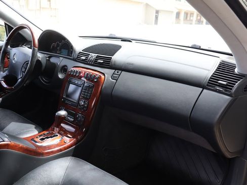 Used 2002 Mercedes-Benz CL 55 AMG image 17