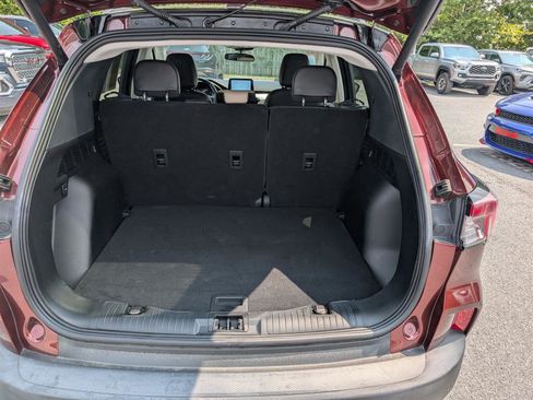 Used 2021 Ford Escape SEL w/ Class II Trailer Tow Package image 13