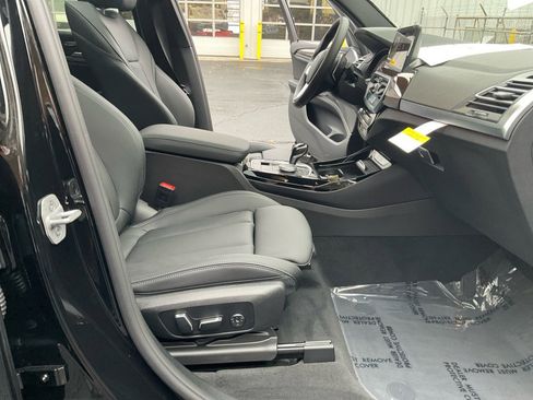 Used 2024 BMW X3 xDrive30i w/ Premium Package image 28