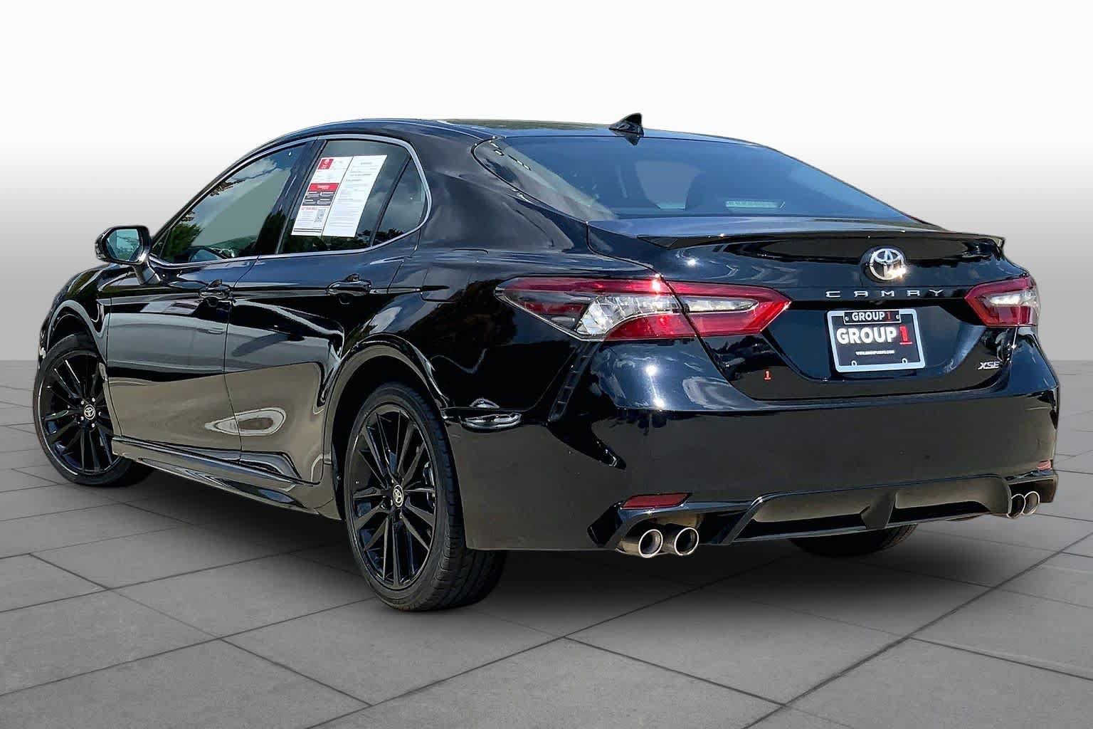 Used 2024 Toyota Camry XSE FWD image 12
