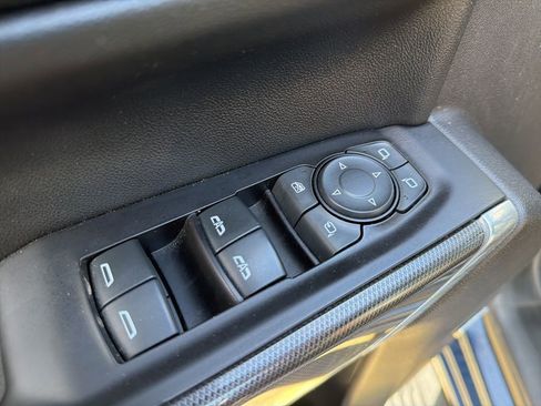 Used 2020 GMC Sierra 1500 AT4 w/ AT4 Premium Package image 13