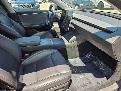 Used 2025 Tesla Model 3 Long Range RWD image 27