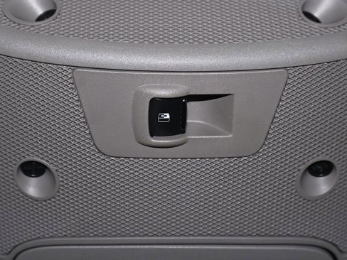 Certified 2018 Ford F150 Lariat image 37