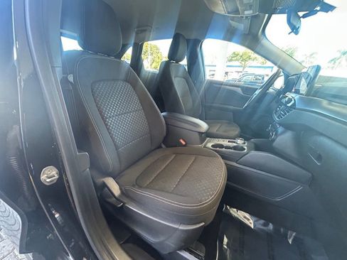 Used 2024 Ford Escape Active image 29