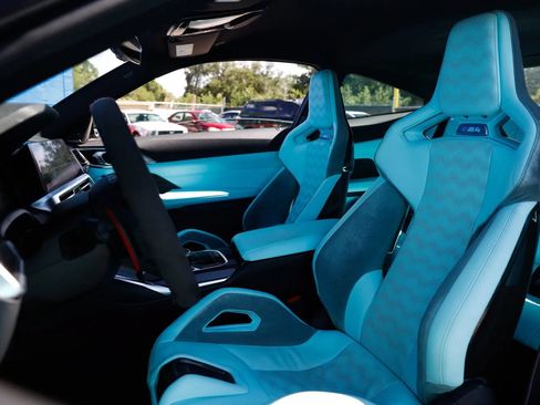 Used 2021 BMW M4 Competition w/ Executive Package RWD image 19