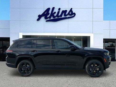 New 2025 Jeep Grand Cherokee L Limited w/ Black Appearance Package RWD image 1