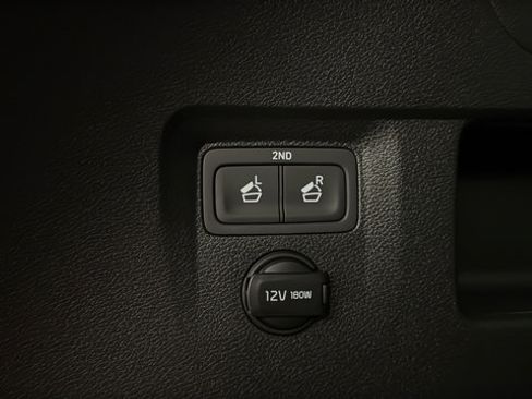 Used 2025 Kia Telluride S AWD/4WD image 29