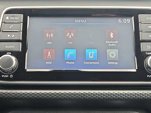 Used 2023 Nissan Kicks S FWD image 19