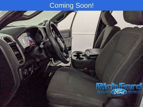 Used 2024 RAM 3500 Tradesman w/ Chrome Appearance Group AWD/4WD image 16