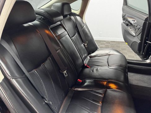 Used 2015 INFINITI Q70 L 3.7 w/ Deluxe Touring Package image 48