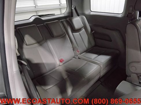 Used 2012 Nissan Quest SV w/ Value Cargo Pkg image 18