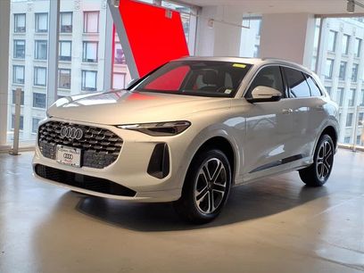 Certified 2025 Audi Q5 Premium w/ Convenience Package