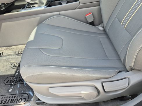 New 2026 Hyundai Elantra SEL Sport Premium FWD image 19