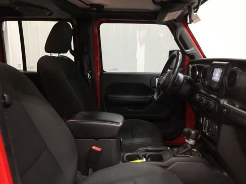 Used 2019 Jeep Wrangler Unlimited Sport S AWD/4WD image 18