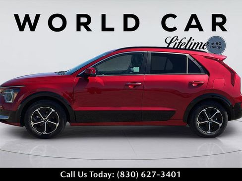Used 2023 Kia Niro FWD image 8