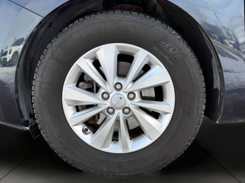 Used 2016 Kia Sedona LX w/ Option Group 020 image 4