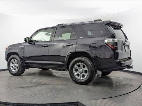 Used 2024 Toyota 4Runner SR5 RWD image 6