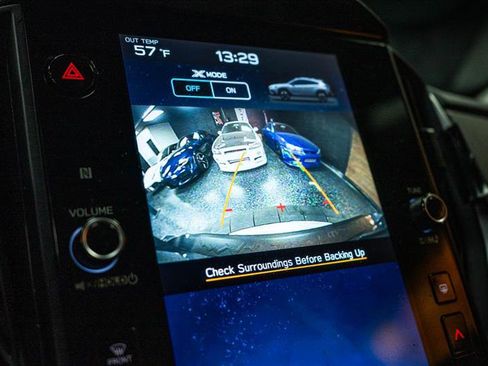 Used 2024 Subaru Crosstrek 2.0i Premium w/ Popular Package #4 image 21