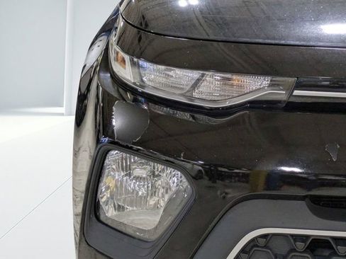 Used 2020 Kia Soul LX FWD image 9