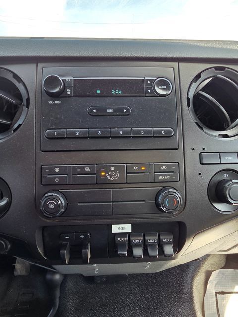 Used 2016 Ford F350 XL w/ Power Equipment Group AWD/4WD image 8
