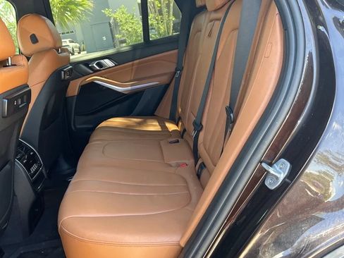 Used 2019 BMW X5 xDrive40i w/ Premium Package 2 AWD/4WD image 9