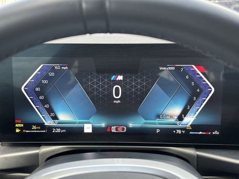 Used 2025 BMW 230i Coupe w/ M Sport Package RWD image 32