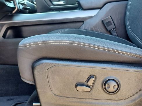 Used 2023 RAM 1500 Big Horn AWD/4WD image 10