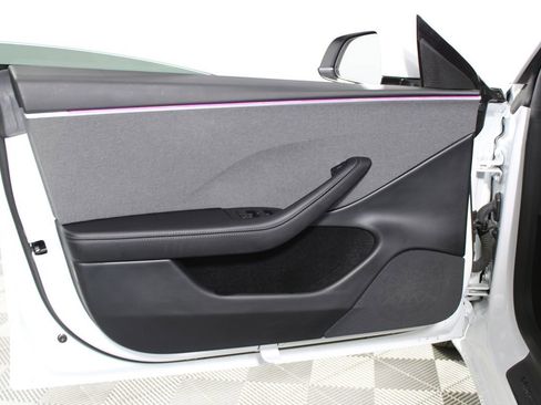 Used 2024 Tesla Model 3 Long Range RWD image 6