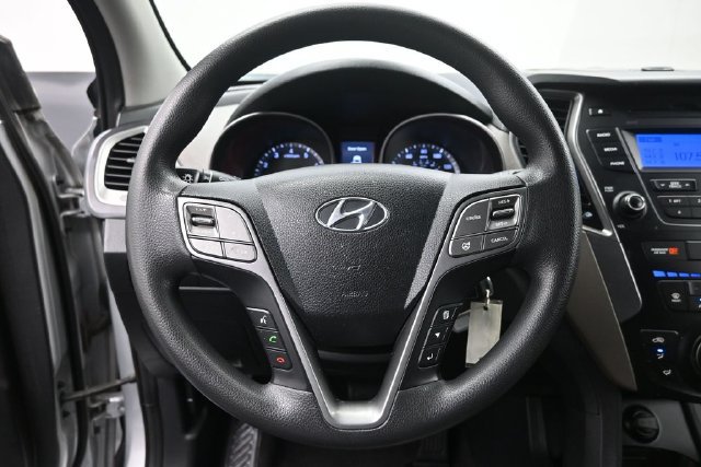 Used 2016 Hyundai Santa Fe Sport FWD image 4