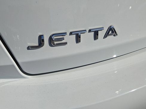 Used 2024 Volkswagen Jetta S image 12