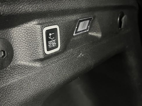 Certified 2025 Jeep Grand Cherokee L Laredo w/ Luxury Tech Group I image 29