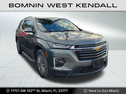 Used 2022 Chevrolet Traverse LT