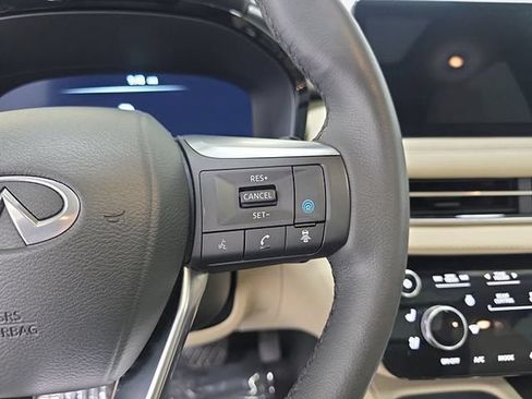 Used 2024 INFINITI QX60 Luxe w/ Performance Audio Package AWD/4WD image 18