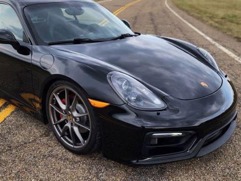 Used 2015 Porsche Cayman GTS image 18