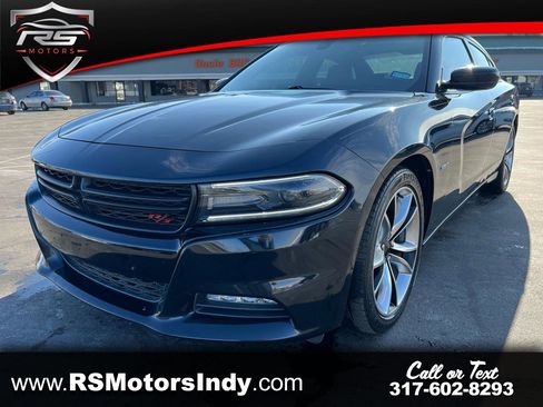 Used 2015 Dodge Charger R/T image 1
