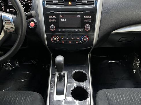 Used 2014 Nissan Altima 2.5 S w/ Display Audio Package FWD image 26