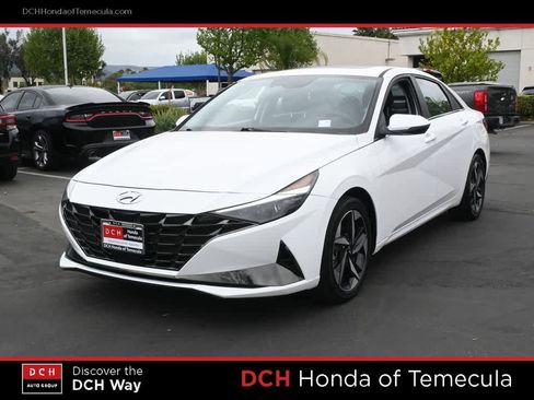 Used 2023 Hyundai Elantra Limited image 1