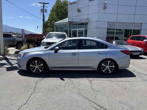 Used 2017 Subaru Legacy 2.5i Limited w/ Popular Package #4 AWD/4WD image 8