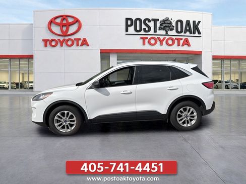 Used 2022 Ford Escape SE AWD/4WD image 1
