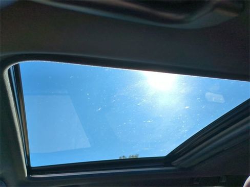 Used 2025 Subaru Forester Touring image 20