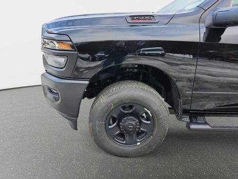 New 2026 RAM 3500 Tradesman AWD/4WD image 10