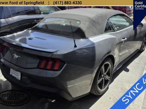 Used 2025 Ford Mustang Premium RWD image 11